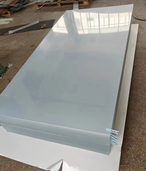 White acrylic and PVC plastic sheets